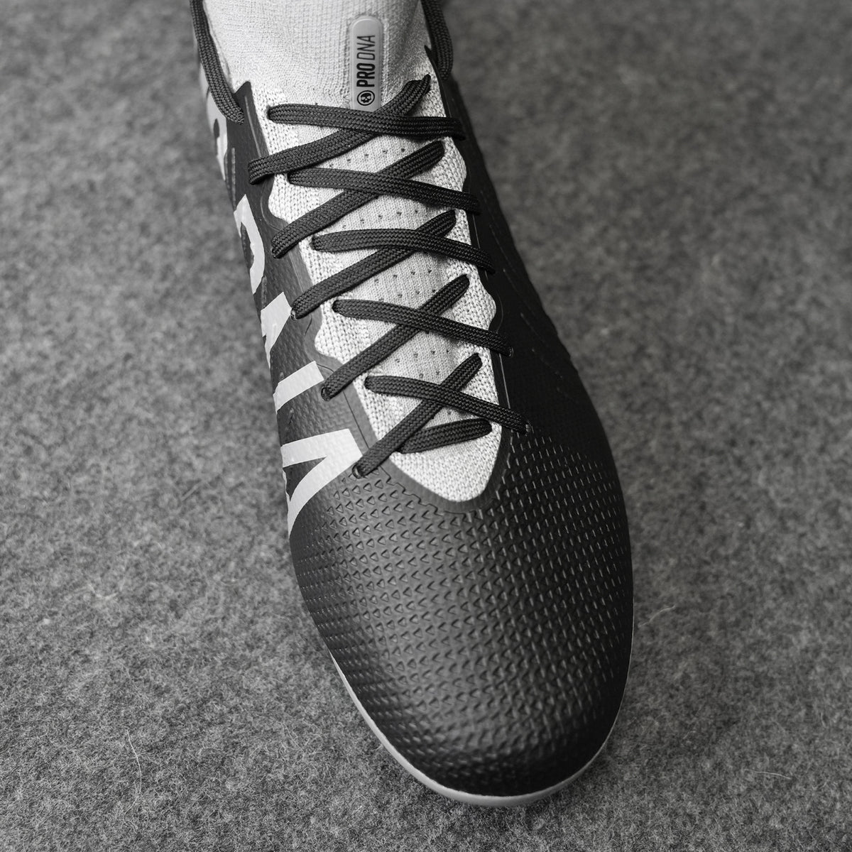 PRO DNA™ TOURNAMENT PRO CLEATS