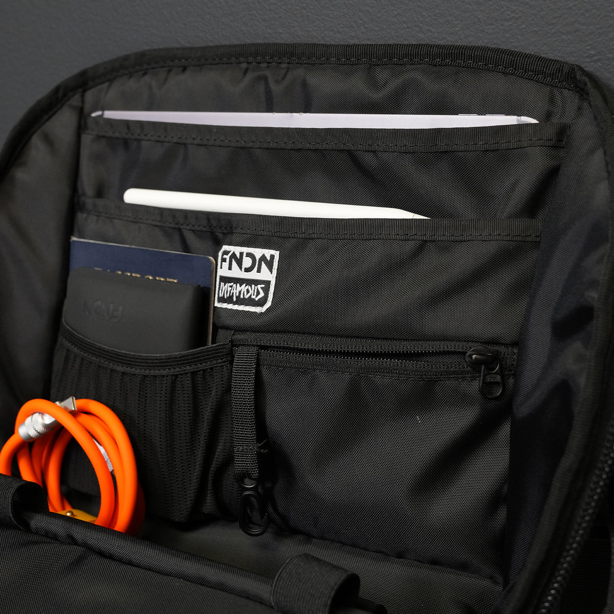 FNDN® TECH CASE